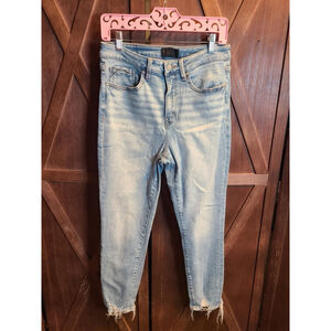 Women's Buckle Black Ankle Skinny Jeans Size 30x27 Light Wash